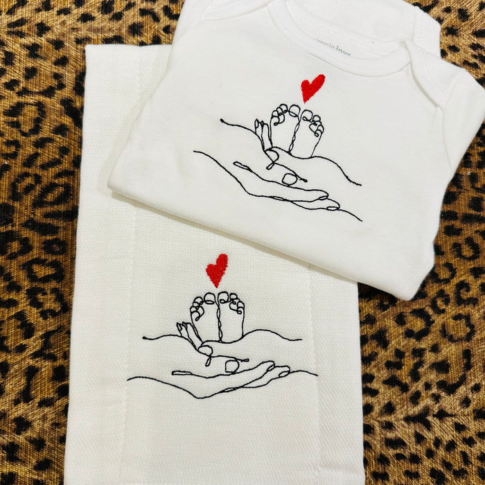Boutique Baby Newborn 2 Pc Gift Set Hands Feet