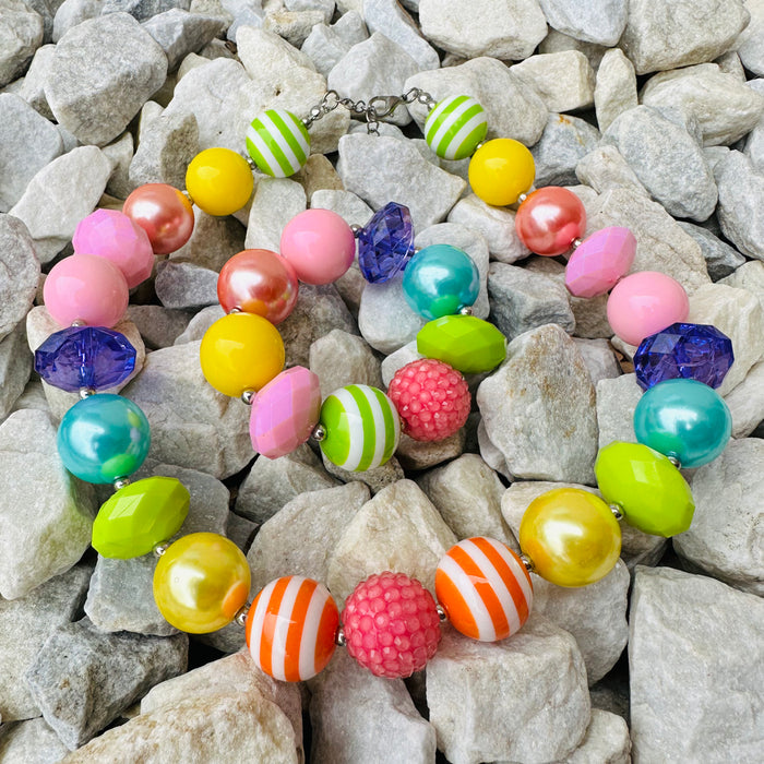 Necklace Bracelet Set Chunky Rainbow Colors Girl
